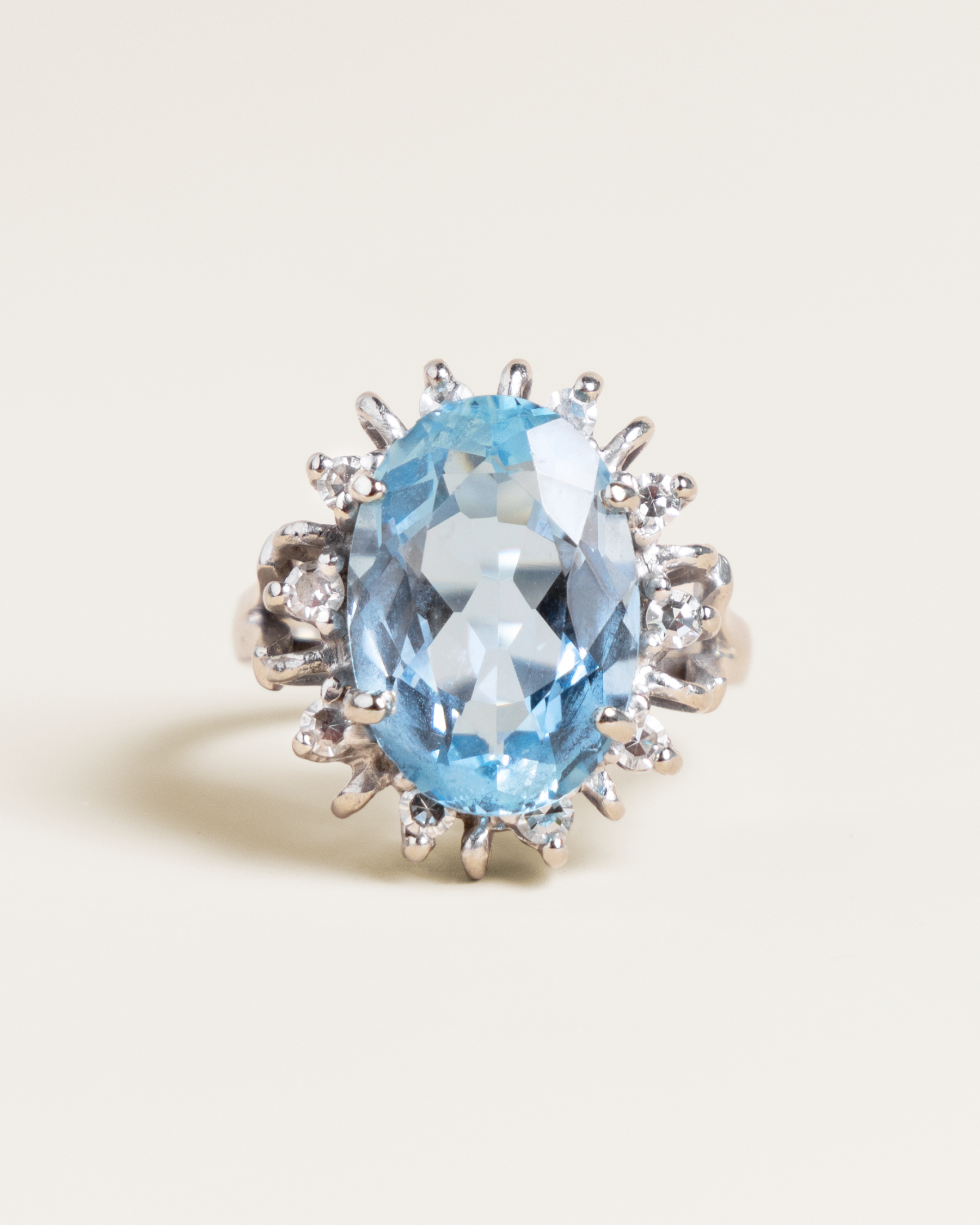 14K 4.88ct Aquamarine Ring in Classic Diamond Halo
