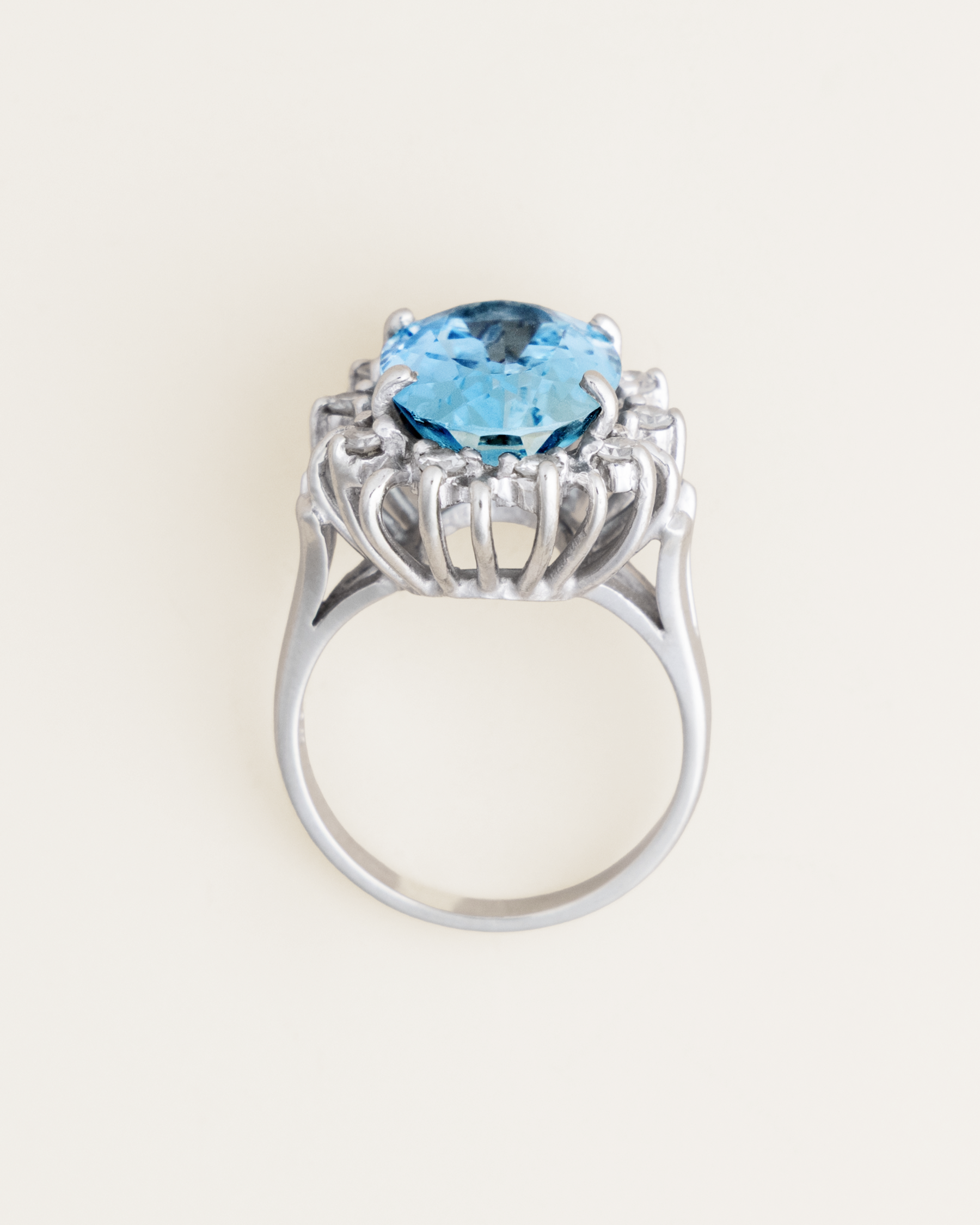 14K 4.88ct Aquamarine Ring in Classic Diamond Halo