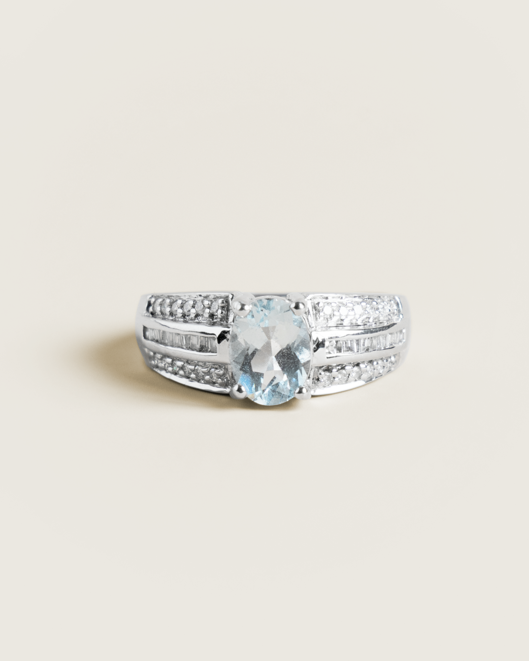 14K 1.20ct Oval Aquamarine with Mixed-Cut Diamond Band