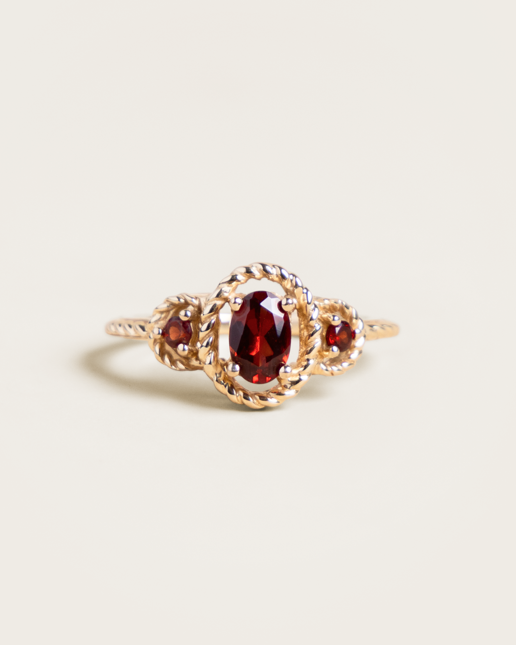 14K 3-Stone Garnet Rope Ring with Bolivia Mark