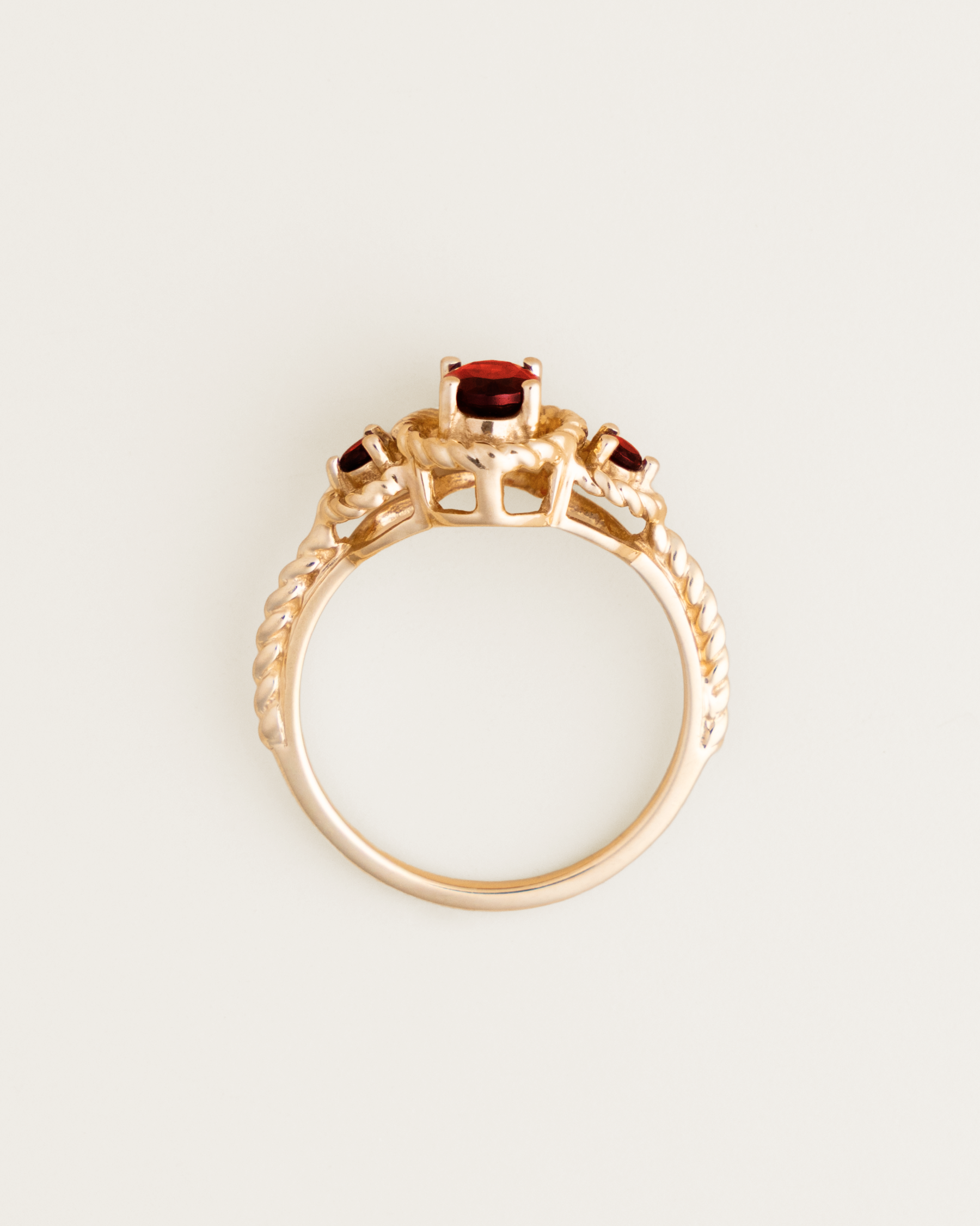14K 3-Stone Garnet Rope Ring with Bolivia Mark