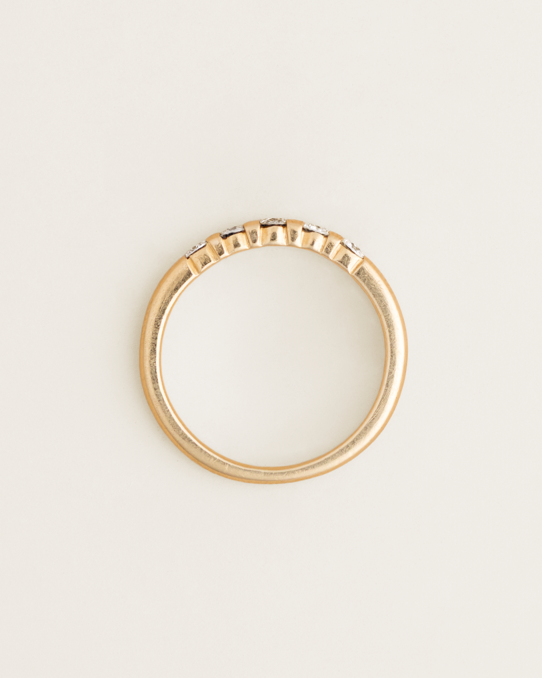 18K 5-Stone Diamond Channel Band